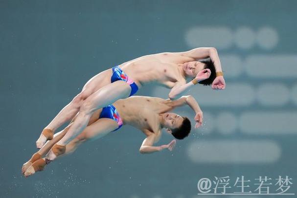 程子龙搭档朱子锋勇夺世界杯跳水男子双人10米台冠军 程子龙搭档朱子锋勇夺世界杯跳水男子双人10米台冠军