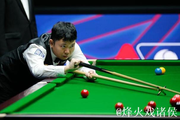 斯诺克武汉公开赛 张安达5-4险胜希尔晋级八强 斯诺克武汉公开赛 张安达5-4险胜希尔晋级八强